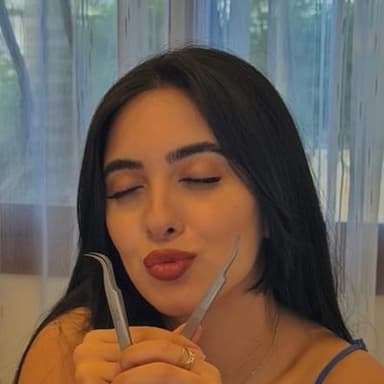 Reina El HajjHassan, Owner & Lash Artist